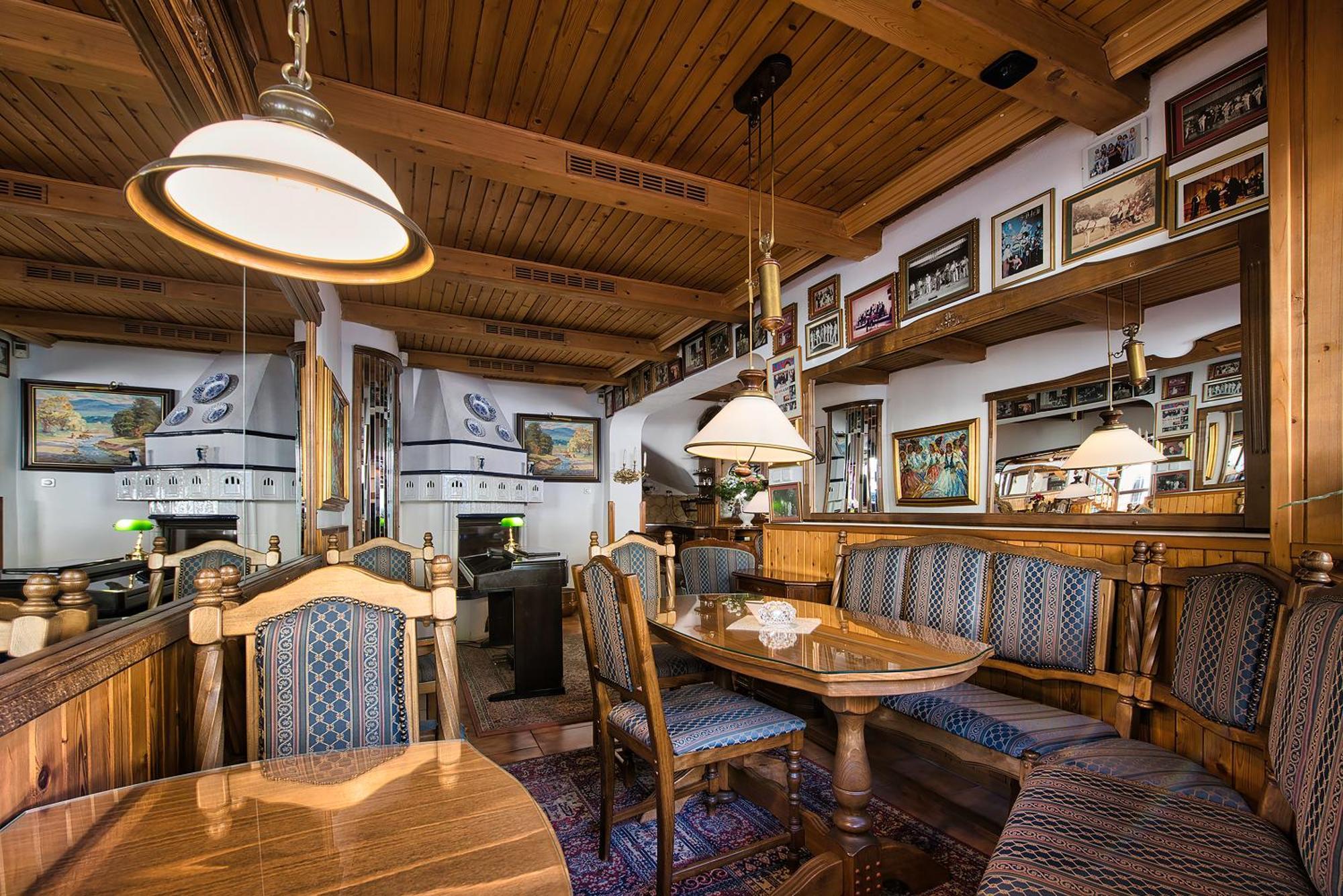 Panoramic Castle Suite With Free Private Parking ブラチスラヴァ エクステリア 写真