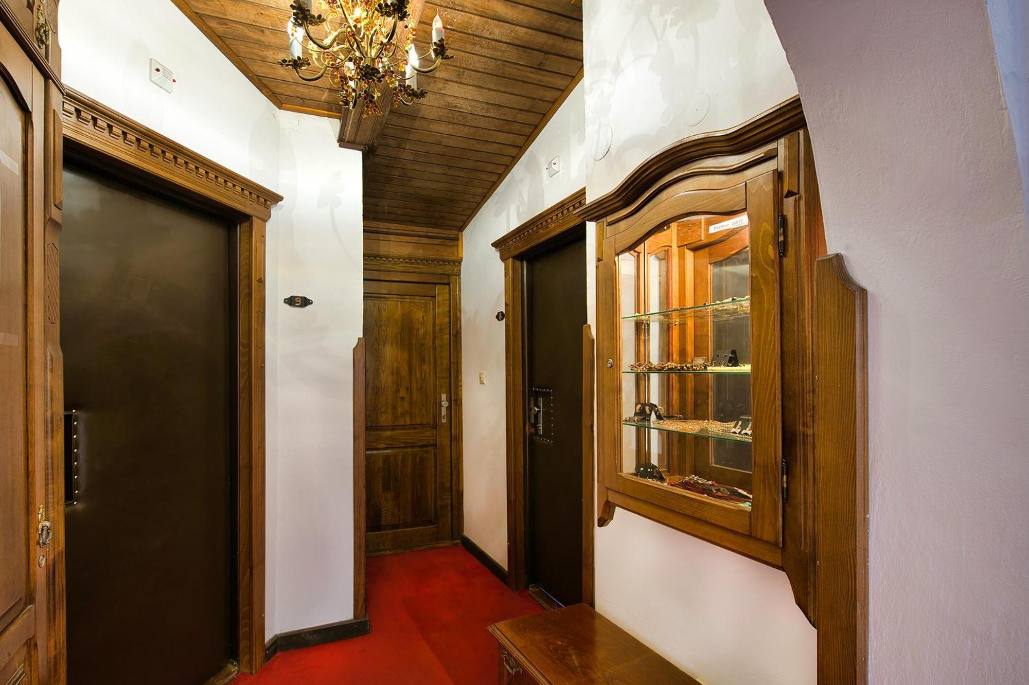 Panoramic Castle Suite With Free Private Parking ブラチスラヴァ エクステリア 写真